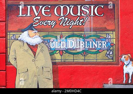 Irland, Leinster Province, Dublin, Temple Bar District, Ladenfront des Auld Dubliner Pubs Stockfoto