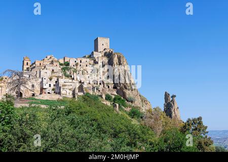 Italien, Basilikata, Craco, verlassene Dorfruinen Stockfoto