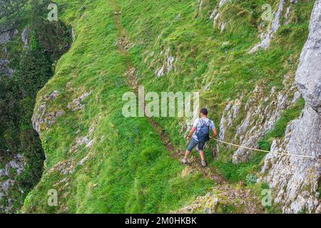 Spanien, Provinz Kantabrien, Ori?on, Wanderung auf einer Variante der spanischen Pilgerroute Camino del Norte nach Santiago de Compostela Stockfoto