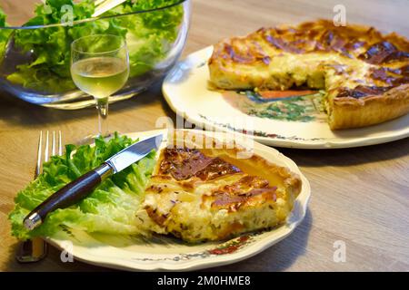 Frankreich, Bas-Rhin (67), Straßburg, Munster und Cumin quiche Stockfoto