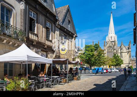 Frankreich, Ille-et-Vilaine, Vitr?, Bühne auf dem Weg nach Santiago de Compostela, dem historischen Zentrum, Notre-Dame de Vitr? Die kirche Stockfoto