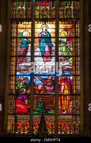 Frankreich, Ille-et-Vilaine, Vitr?, Bühne auf dem Weg nach Santiago de Compostela, 15.. Und 16.. Jahrhundert Notre-Dame de Vitr? kirche, Himmelfahrt der Jungfrau Stockfoto