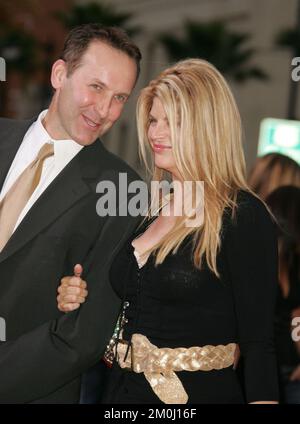 ARCHIV: Kirstie Alley stirbt um 71: 04. Mai 2006 - Hollywood, Kalifornien - Kirstie Alley. "Mission: Impossible III", Fan-Vorführung im Grauman's Chinese Theater. (Kreditbild: © Russ Elliot/AdMedia via ZUMA Press Wire) Stockfoto