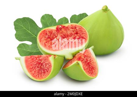 Reife grüne Feigenfrucht isoliert auf weißem Hintergrund mit voller Schärfentiefe. Stockfoto