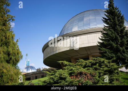 Schlesisches Planetarium, Schlesisches Planetarium und astronomisches Observatorium. Gelegen im Schlesischen Central Park, zwischen Kattowitz und Chorzów Stockfoto