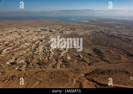 Masada ist eine Festung in Israel, die die Ruinen der letzten Festung des Königreichs Israel umgibt, bevor sie von den Römern vollständig zerstört wurde. Stockfoto