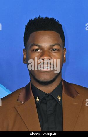 London, Großbritannien - 6.. Dezember 2022 John Boyega at Avatar, The Way of Water Weltpremiere am Odeon Luxe Leicester Square und Odeon Luxe West End in Leicester Square, London. Kredit: Nils Jorgensen/Alamy Live News Stockfoto