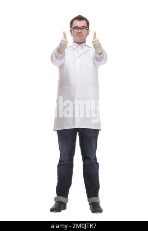 Mann mit ernstem Gesicht im Labormantel, der Handschuhe anzieht. Medizin und Berufsqualifikationskonzept Stockfoto