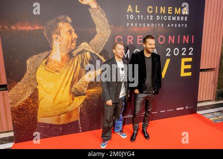 Italien 6. Dezember 2022 Cesare Cremonini im Kino Odeon für Imola Live 2022 in Mailand © Andrea Ripamonti / Alamy Stockfoto