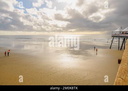 Pismo Beach, Kalifornien - 6. Dezember 2022. Pismo Beach während der ISA World para Surfing Championship Stockfoto