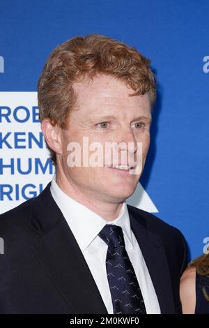 New York City, Usa. 06.. Dezember 2022. Joe Kennedy III (3. von L) bei der 2022 Robert F. Kennedy Human Rights Ripple of Hope Gala (Foto: John Nacion/NurPhoto)0 Kredit: NurPhoto/Alamy Live News Stockfoto