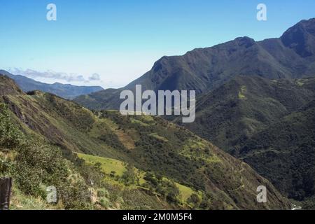 Parque Nacional Cajas, Azuay, Ecuador. Der Nationalpark El Cajas oder Cajas ist ein Nationalpark im Hochland Ecuadors. In der Provinz o Stockfoto