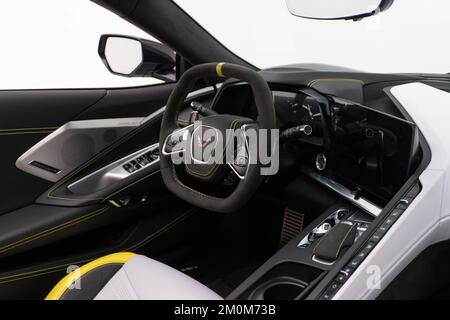 Das Innere der Chevrolet Corvette C8.R. Lenkrad. Stockfoto