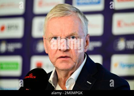 Prag, Tschechische Republik. 07.. Dezember 2022. Trainer des tschechischen Eishockeyteams Kari Jalonen während der Pressekonferenz in Prag, Tschechische Republik, 7. Dezember 2022. Kredit: Roman Vondrous/CTK Photo/Alamy Live News Stockfoto