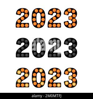 Textvorlage „Happy New Year 2023“ mit markanten Lichtern auf weißem Hintergrund. Kann für die Neujahrskarte 2023 verwendet werden. Stock Vektor