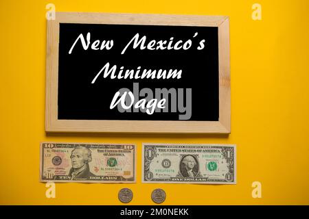 Der Mindestlohn in New Mexico beträgt $11,50 Stockfoto