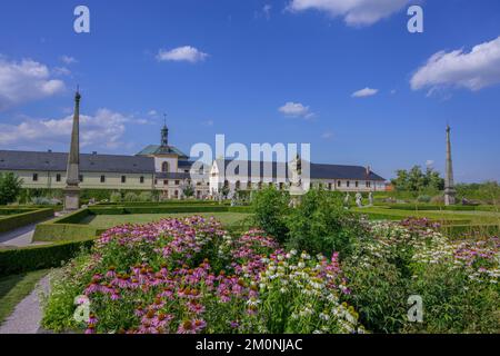 Garten- und Krankenhausgebäude des ehemaligen Kurorts Kuks, Královéhradecký kraj, Tschechische Republik, Europa Stockfoto