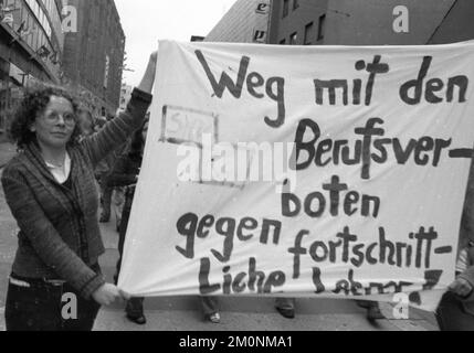 Die Schuelermitverantwortung (SMV) hat sich am 1. Juli 1974 mit einem Kongress und anschließendem Dämonstr für die Mitbestimmung von Studierenden und Auszubildenden eingesetzt Stockfoto