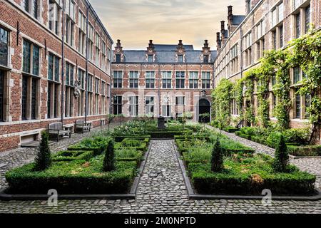 Ehemaliges Druckereiunternehmen und heute UNESCO-Weltkulturerbe Plantin-Moretus Museum, Antwerpen, Belgien, Europa Stockfoto