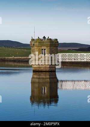 Ventilturm am Fontburn Reservoir, Northumberland, Großbritannien Stockfoto