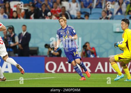 Al-Wakrah, Katar. 5.. Dezember 2022. Junya Ito (JPN) Fußball : FIFA-Weltmeisterschaft 2022. Runde 16 zwischen Japan 1-1 (PK 1-3) Kroatien im Al Janoub Stadion in Al Wakrah, Katar . Kredit: Mutsu Kawamori/AFLO/Alamy Live News Stockfoto