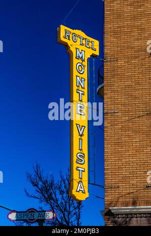 Hotel Monte Vista an der Route 66 in Flagstaff, Arizona, USA [Keine Immobilienfreigabe; nur redaktionelle Lizenzierung] Stockfoto