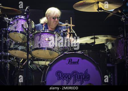 LONDON, ENGLAND: Deep Purple in der O2 Arena. Mit: Iain Paice, wobei: London, Großbritannien, wenn: 20. Okt. 2022 Kredit: Neil Lupin/WENN Stockfoto