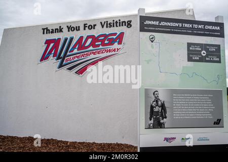 Talladega, AL, USA - 24. August 2022: Der Talladega Super Speedway Stockfoto