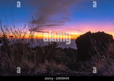 Sonnenuntergang auf dem ätna, catania, sizilien, italien Stockfoto