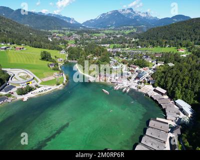 Koninsee in Bayern Deutschland Drohne aus der Vogelperspektive Sommer Stockfoto