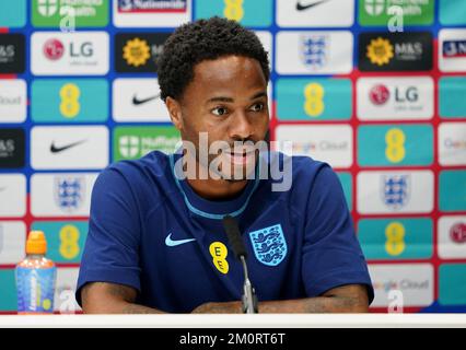 Dateifoto vom 25.-09-2022 von Englands Raheem Sterling, der am Freitag in das Lager von England zurückkehren wird, hat die Fußballvereinigung angekündigt. Ausgabedatum: Donnerstag, 8. Dezember 2022. Stockfoto