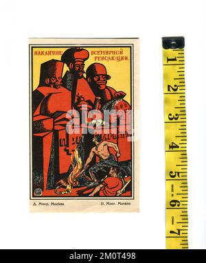 Das Poster "am Vorabend der Weltrevolution" (Russisch: Накануне всемирной революции) von Dmitry Moor, das erstmals 1920 in der UdSSR veröffentlicht wurde. Stockfoto
