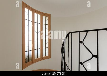 Frankreich, Meurthe et Moselle, Nancy, Treppe eines kleinen Apartmentgebäudes im Art déco-Stil des Architekten Marcel Salmon im Jahr 1924 in der Rue Raymond Poincare Stockfoto