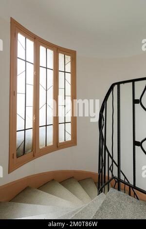 Frankreich, Meurthe et Moselle, Nancy, Treppe eines kleinen Apartmentgebäudes im Art déco-Stil des Architekten Marcel Salmon im Jahr 1924 in der Rue Raymond Poincare Stockfoto