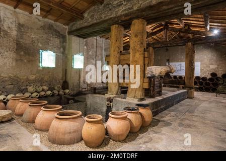 Frankreich, Gard, Beaucaire, Mas des Tourelles, rekonstruierte römische Presse Stockfoto