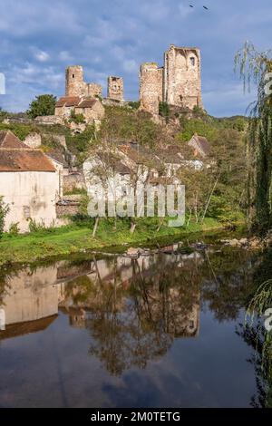 Frankreich, Allier, das Dorf Herisson mit der Aufschrift Petites Cites de Caractere, mittelalterliche Burg, Aumance-Tal, Bourbonnais Stockfoto