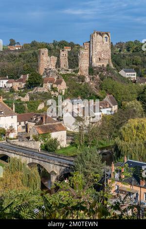 Frankreich, Allier, das Dorf Herisson mit der Aufschrift Petites Cites de Caractere, mittelalterliches Schloss, Bourbonnais Stockfoto