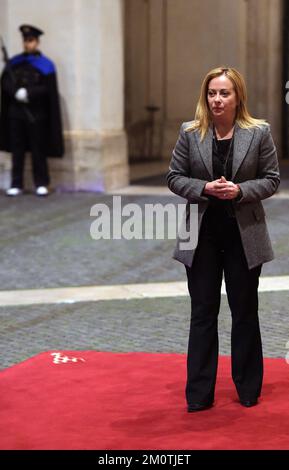 Giorgia Meloni, italienischer Premierminister am Palazzo Chigi, offizieller Wohnsitz des Premierministers in Rom, Italien, am 1. Dezember 2022. Foto: Eric Vandeville/ABACAPRESS.COM Stockfoto