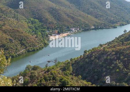 Fluvial Beach von Alamal auf dem Fluss Tejo, Alto Alentejo, Gaviao, Portugal Stockfoto