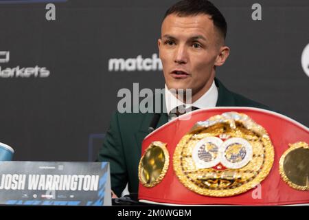 Leeds, Großbritannien. 08.. Dezember 2022. Die Banking Hall, Aspire, Infirmary Street, Leeds, West Yorkshire, 8.. Dezember 2022 Bei der Pressekonferenz „Josh Warrington vs Luis Alberto Lopez Undercard“ steht: Touchlinepics/Alamy Live News Stockfoto