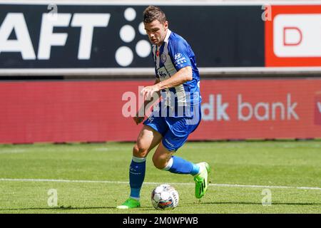 GENT, BELGIEN - 28. AUGUST: Hugo Cuypers von KAA Gent läuft mit dem Ball während des Spiels der Jupiler Pro League zwischen KAA Gent und dem Royal Antwerpen FC in der Ghelamco Arena am 28. August 2022 in Gent, Belgien (Foto von Joris Verwijst/Orange Pictures) Stockfoto