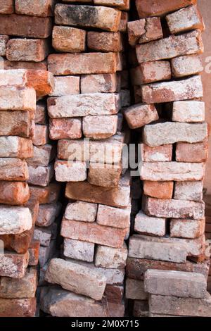 Stapel von Backstein-Block verwendet für industrielle in Wohnhaus Stockfoto