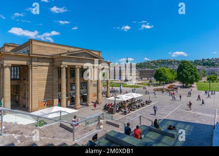 Stuttgart, Zentrum, Königstraße, Haupteinkaufsstraße, Königsbau, Schlossplatz, Café, Restaurant, Treppe, Neuer Palast, Leute, Summe Stockfoto