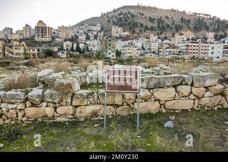 Sagen Sie Balata, archäologische Stätte in Nablus, Palästina. Die Ruinen der kanaanitischen Stadt Shechem aus dem 2.. Jahrhundert v. Chr. Stockfoto