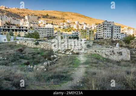 Sagen Sie Balata, archäologische Stätte in Nablus, Palästina. Die Ruinen der kanaanitischen Stadt Shechem aus dem 2.. Jahrhundert v. Chr. Stockfoto