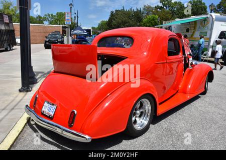 Ein 1935 Chevrolet Master Deluxe auf einer Automesse. Stockfoto