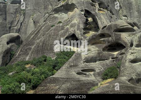 Meteory, Μετέωρα, Meteora, Grecja, Griechenland, Griechenland; Sandstein- und Konglomeratfelsenmassiv Stockfoto