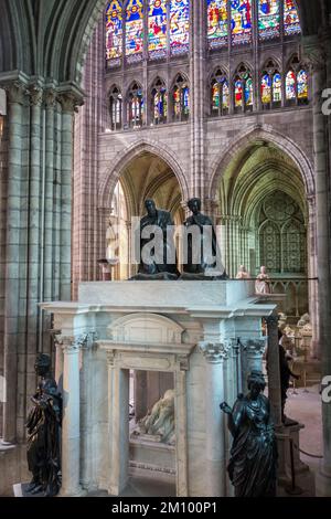 Grab von König Heinrich II. Und Catherine de Medicis, in der Basilika Saint-Denis, Paris Stockfoto