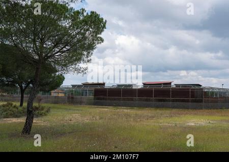 Die Anlagen des Centro de Cría del Lince Ibérico El Acebuche, Donana-Nationalpark, Andalusien, Spanien. Stockfoto