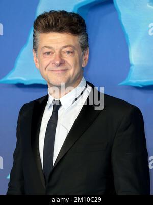 06. Dezember 2022 - London, England, Großbritannien - Andy Serkis nimmt an Avatar: The Water World Premiere, Odeon Luxe West End Teil Stockfoto